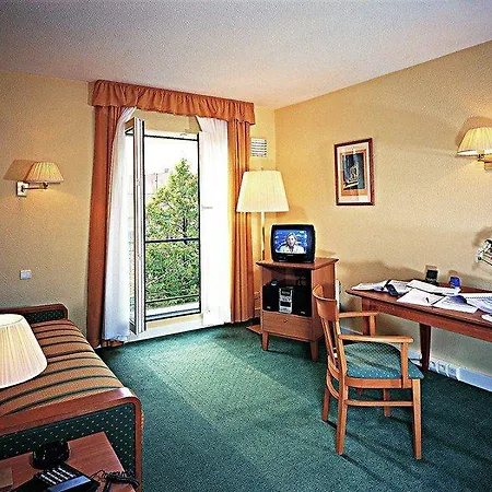 Residhome Promenade 3* Νίκαια