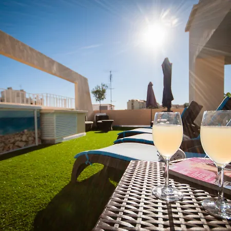Residhome Promenade Aparthotel Nice