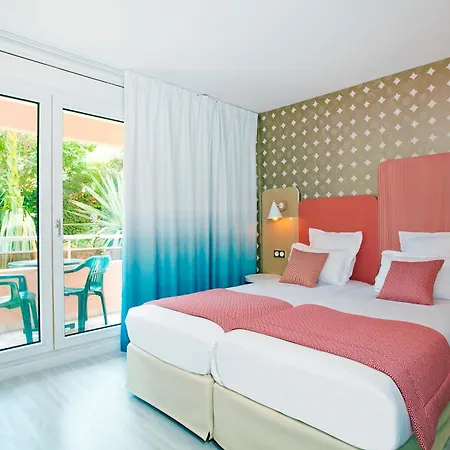 Residhome Promenade Apart-hotel 3*