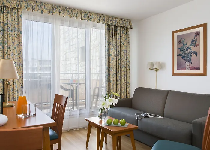 Residhome Promenade 3*